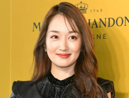 高梨臨の子供はいる？槙野智章との馴れ初めと離婚説や現在の生活を徹底解説